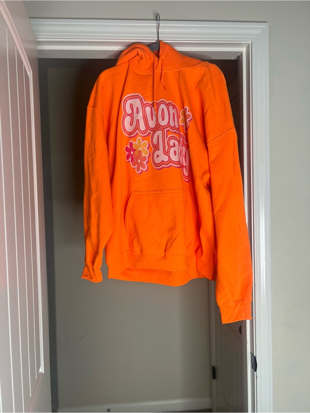 Gildan Orange Graphic Hoodie Sweatshirt